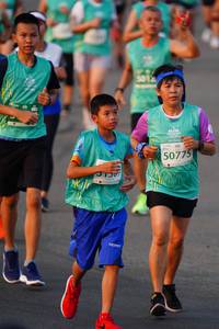 BIB: 012, 50775
                            <button type="button" onclick="openModal(10509967)" class="btn btn-primary btn-sm float-right btn-popup" data-toggle="modal" data-target=".modal-high-quality">
                        <i class="fas fa-shopping-cart"></i> Add to Cart
                    </button>
                                            <button type="button" onclick="isThisMe(10509967, true)" class="btn btn-success btn-sm float-right btn-popup btn-isme hidden" data-toggle="tooltip" data-placement="bottom" title="นี่คือรูปของคุณใช่ไหม คลิกที่นี่เพื่อเอาเข้าอัลบั้ม">
                        <i class="fas fa-plus"></i> Add to album
                    </button>
                    <button type="button" onclick="isThisMe(10509967, false)" class="btn btn-warning btn-sm float-right btn-popup btn-isnotme hidden">
                        <i class="fas fa-ban"></i> Remove from album
                    </button>